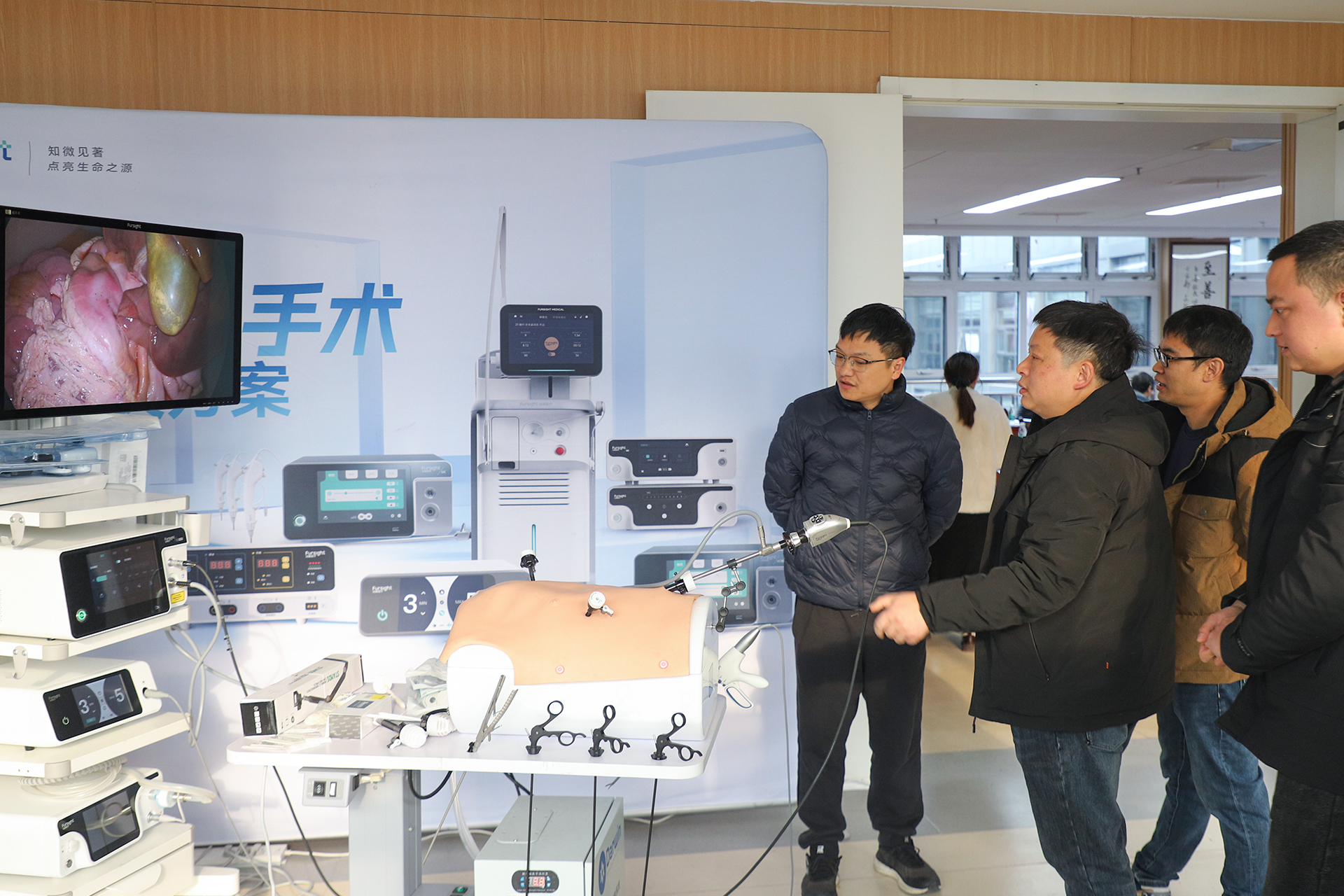 图片-展位02.jpg